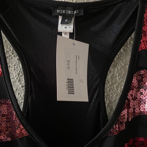 Red sequin dress - Picture 3 of 3